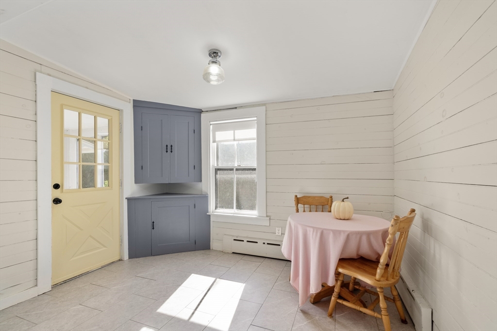 152 Central St