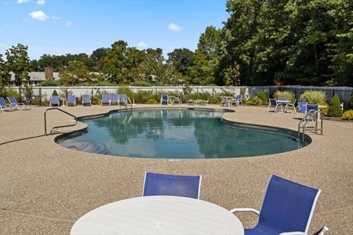 12 Bayberry Dr # 2