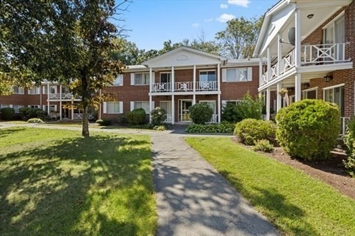 12 Bayberry Dr # 2