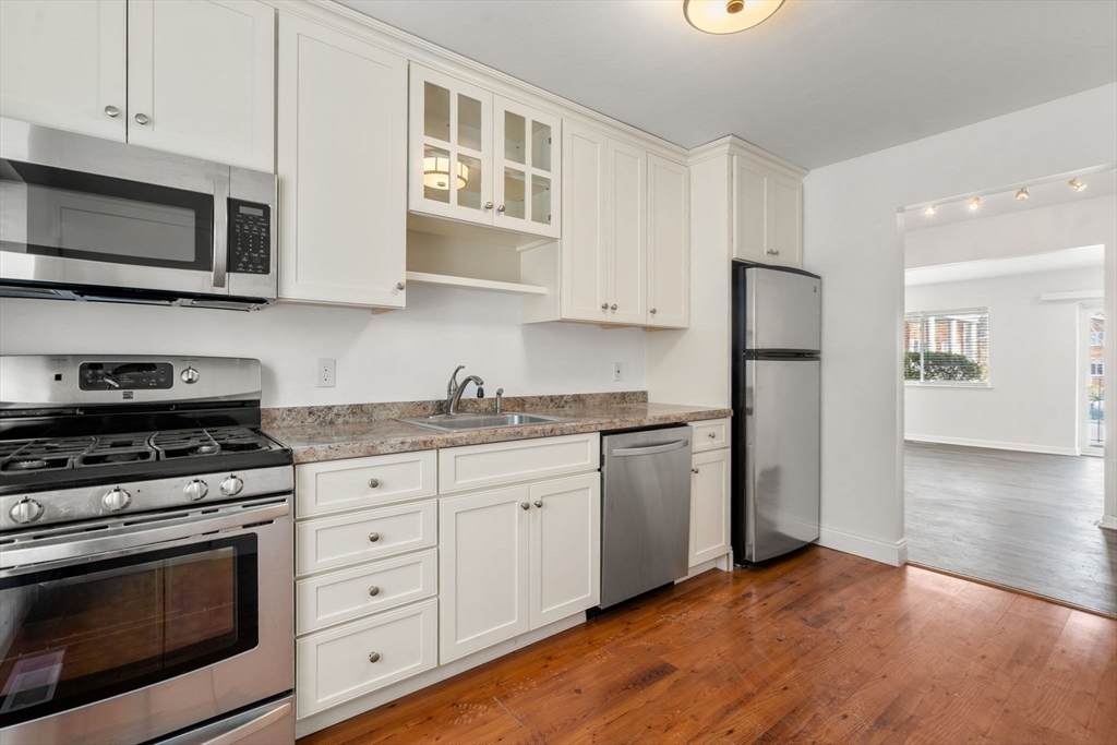 12 Bayberry Dr # 2