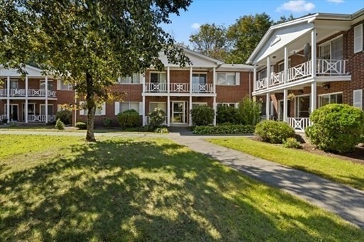 12 Bayberry Dr # 2