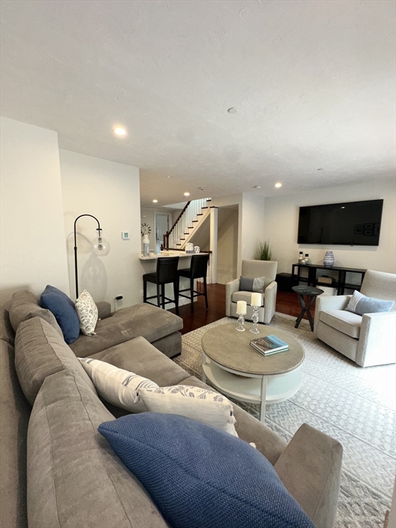 34 Pleasant # 107