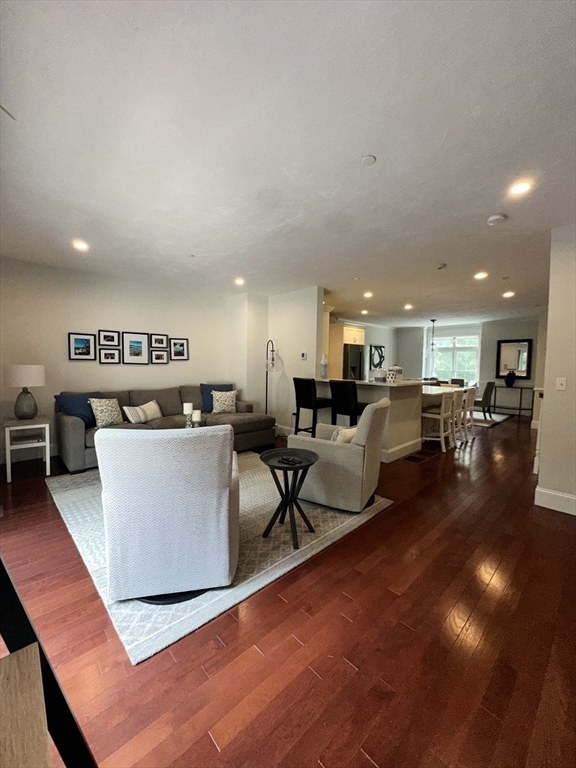 34 Pleasant # 107
