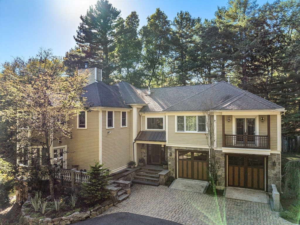 39 Westbrook Ln