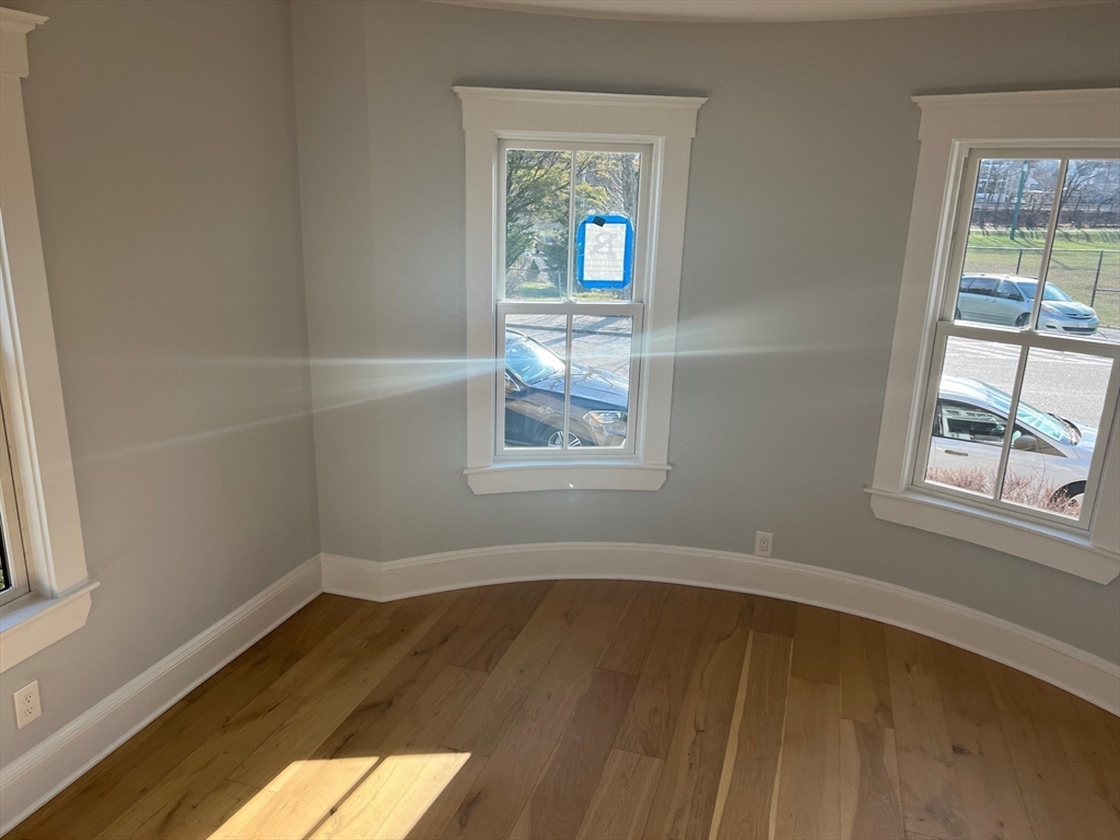 79 Robert St # 1
