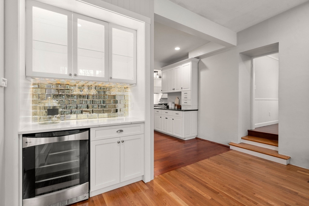 85 Schoolmaster Ln
