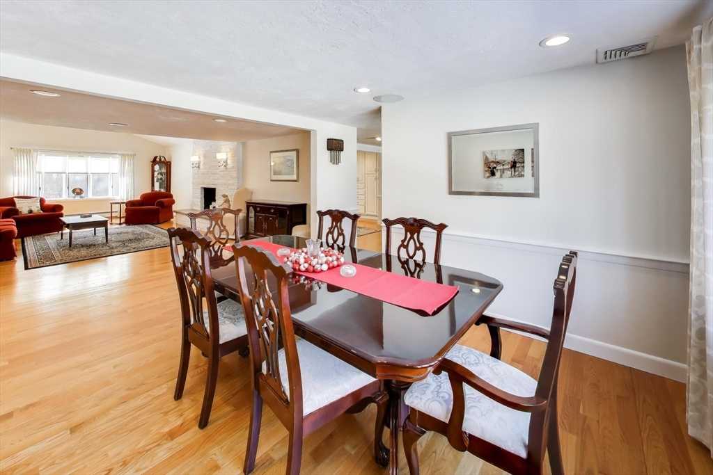 26 Albemarle Rd