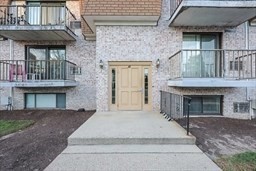 30 High St ( Cass St Entrance) # 209