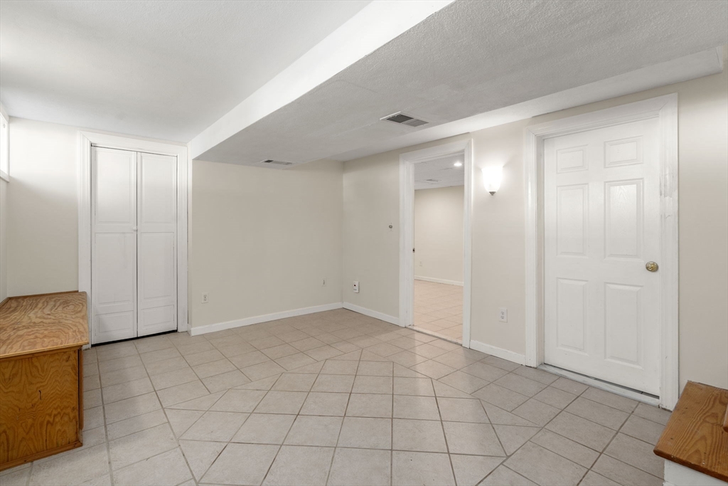 38 Garden Parkway