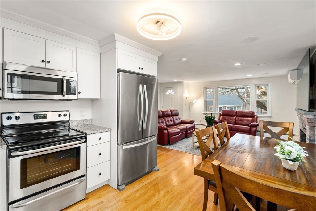 38 Irving Dr