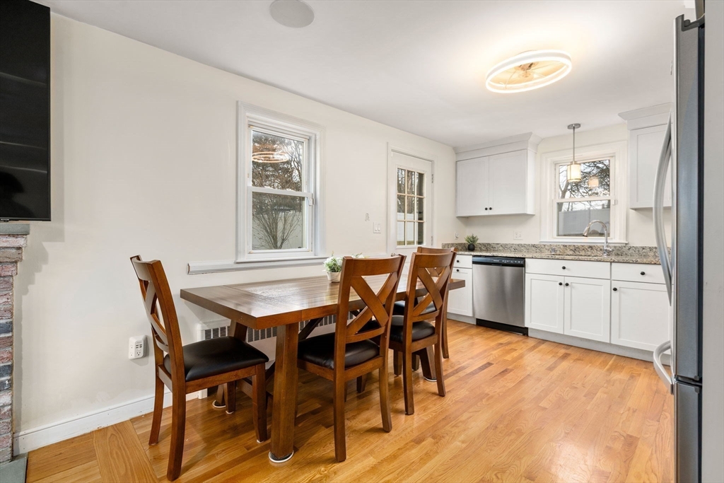 38 Irving Dr