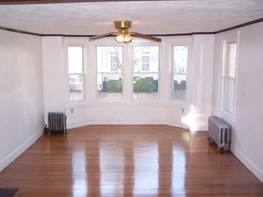 427 N Main St