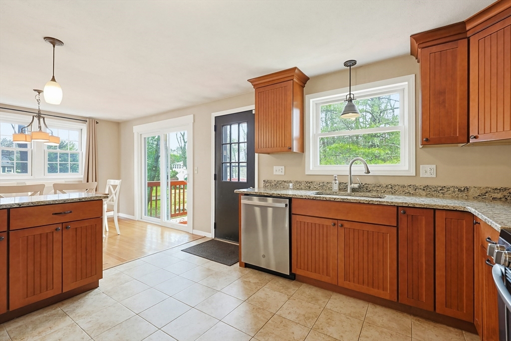 5 Jackson Dr
