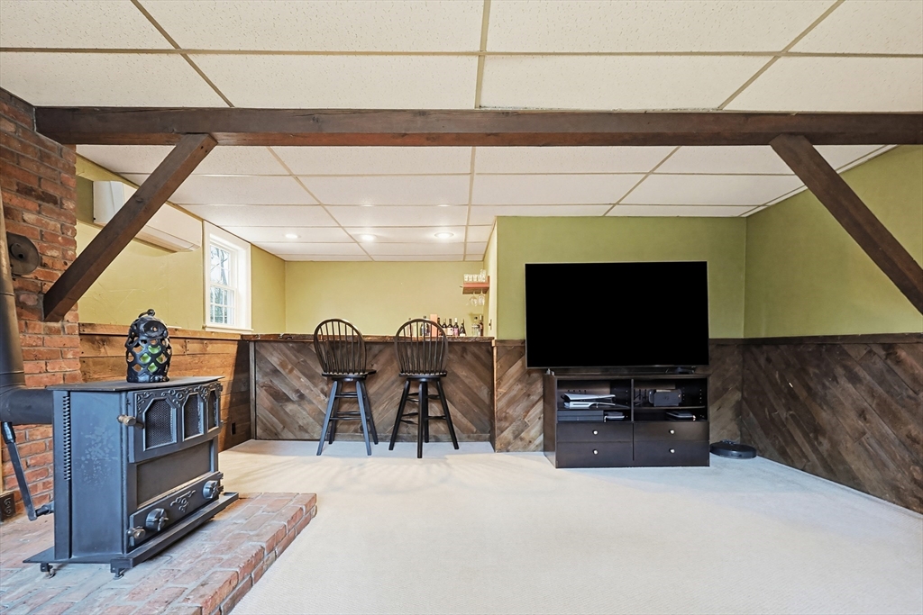 5 Jackson Dr
