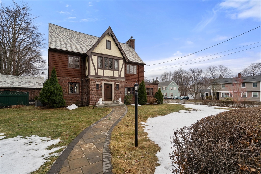 147 Mt. Vernon Street