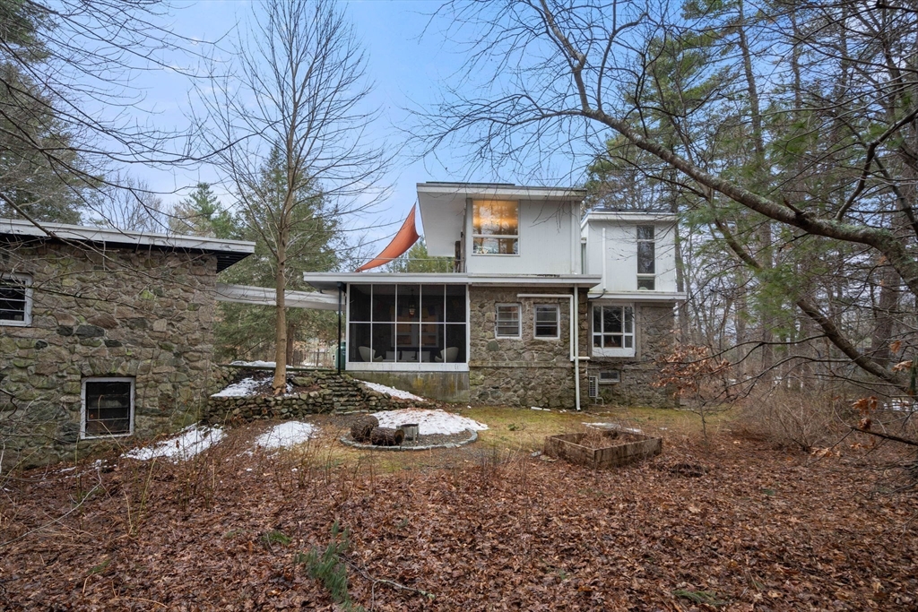 160 Granite St