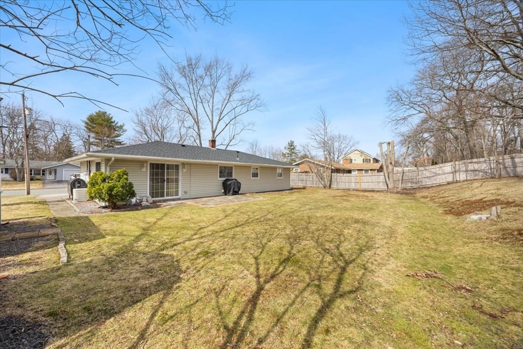 109 Lester Road