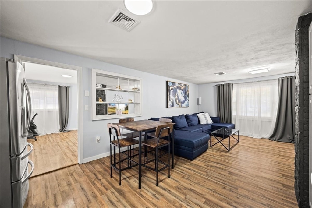 109 Lester Road