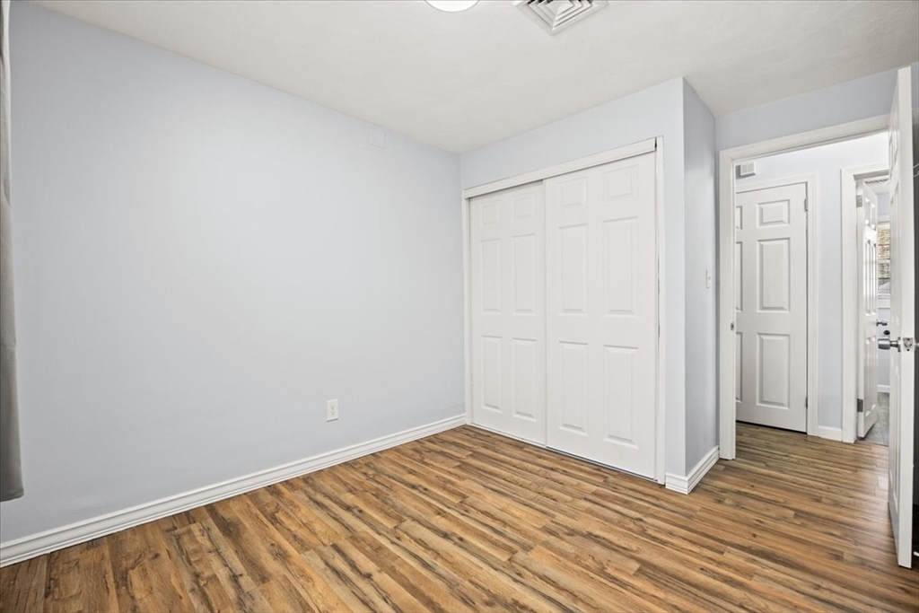 109 Lester Road