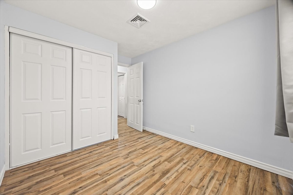 109 Lester Road