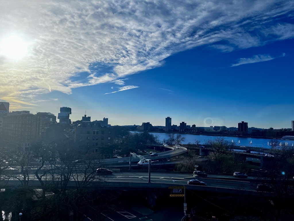 4 Charlesgate E # 606