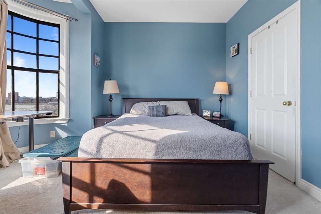 4 Charlesgate E # 606