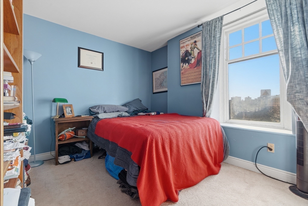 4 Charlesgate E # 606