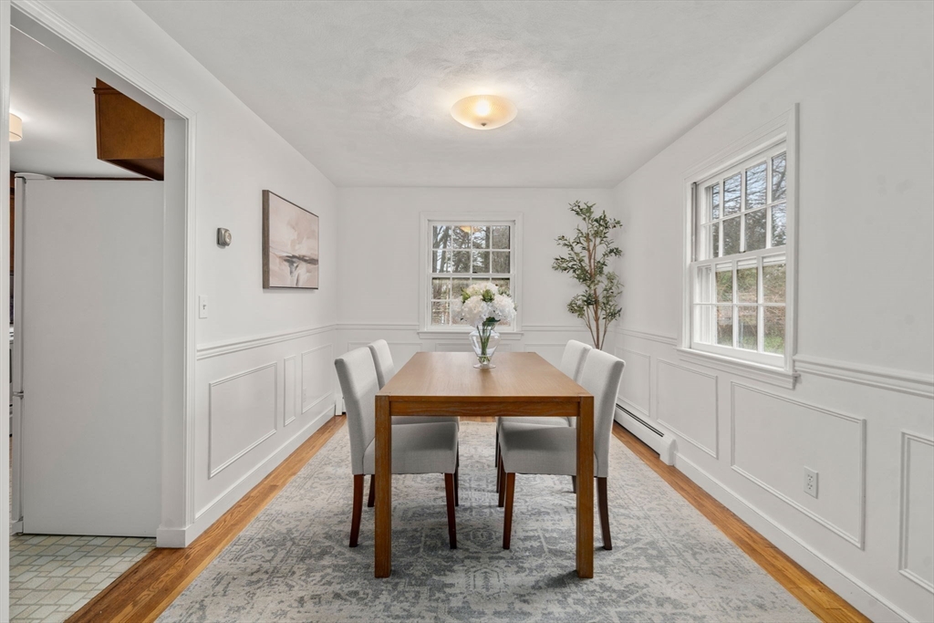 8 Woodfall Road