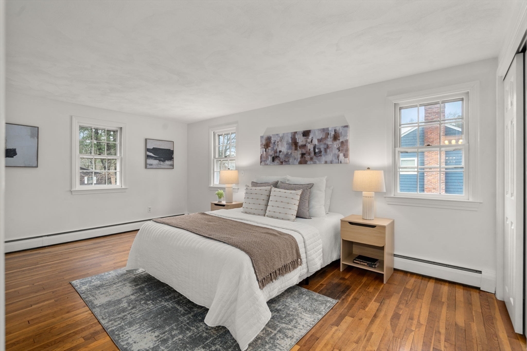 8 Woodfall Road