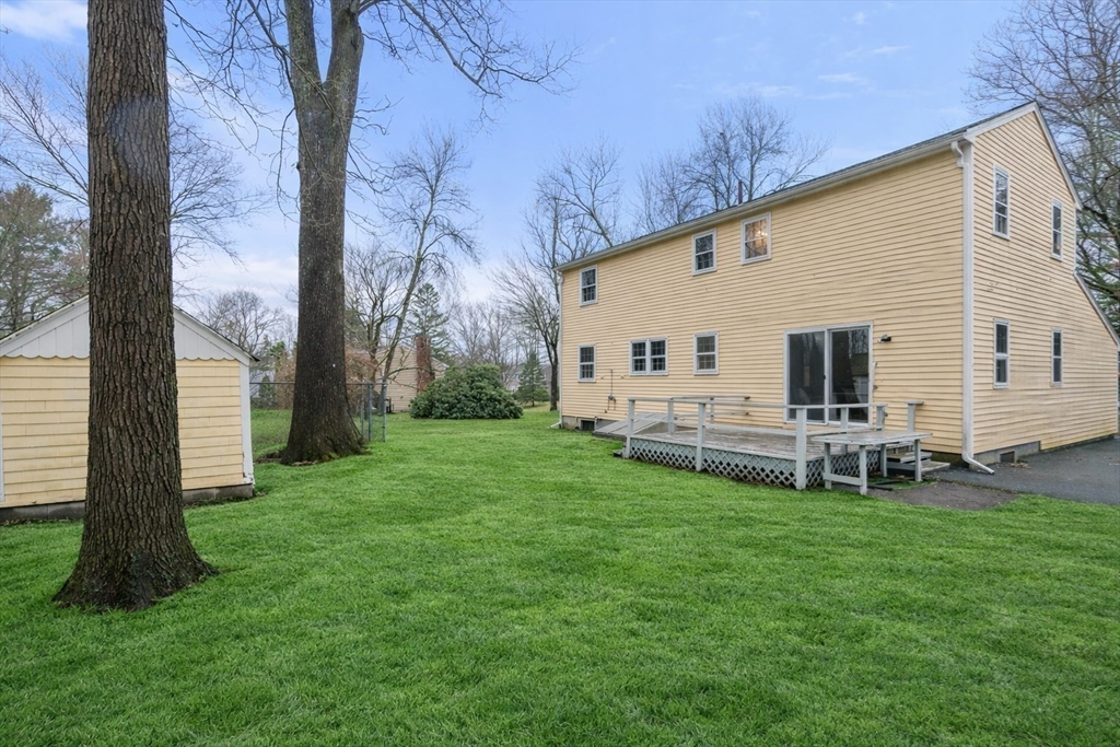8 Woodfall Road