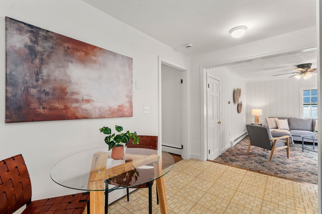 8 Woodfall Road