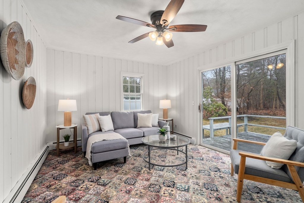 8 Woodfall Road