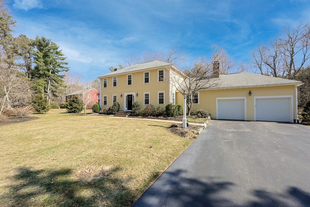 6 Colburn Circle