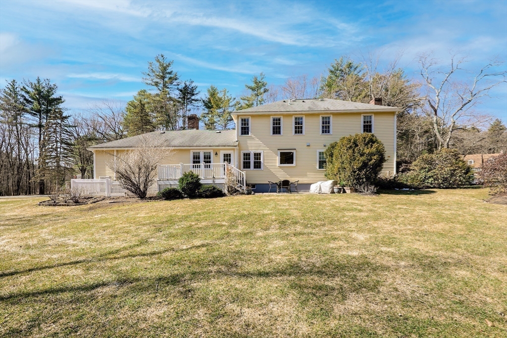 6 Colburn Circle