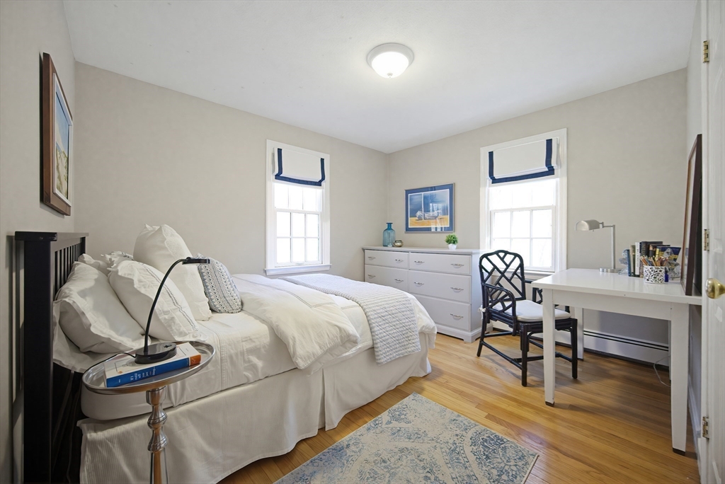 6 Colburn Circle