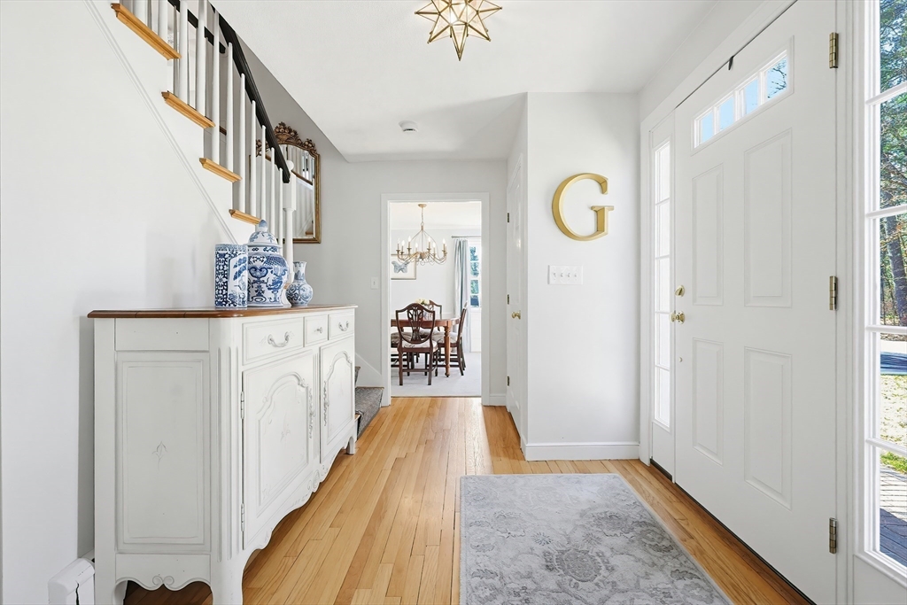 6 Colburn Circle