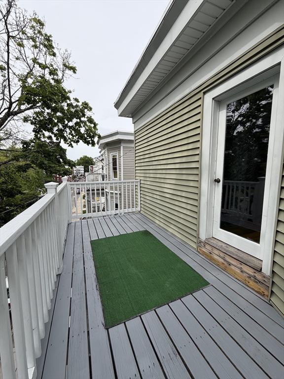 28 Melbourne St # 3