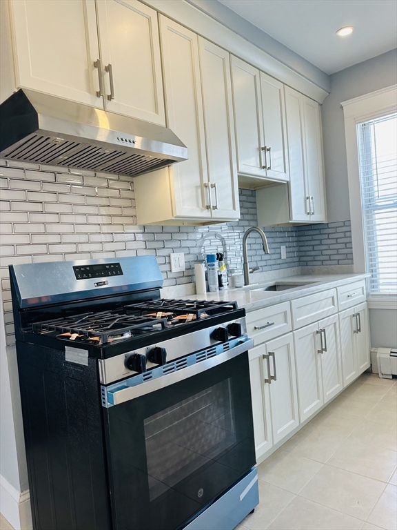 28 Melbourne St # 3
