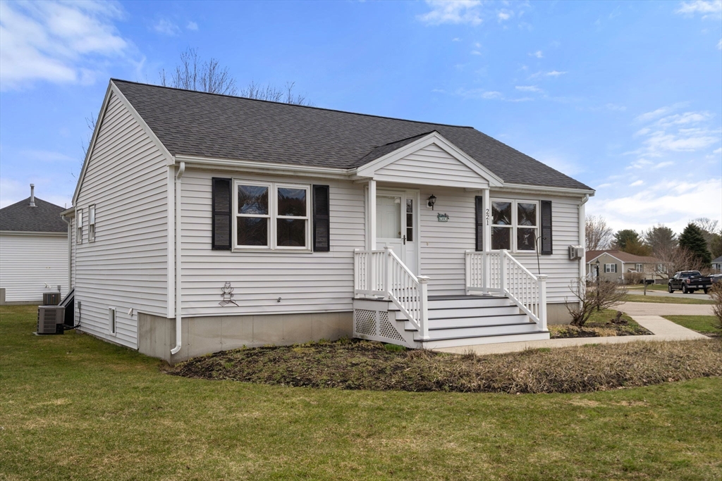 221 Crystal Water Drive # 221