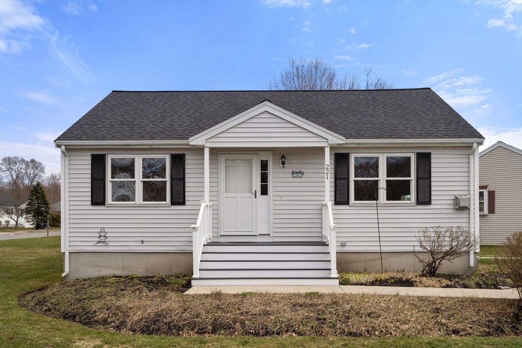221 Crystal Water Drive # 221