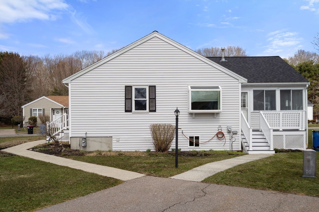 221 Crystal Water Drive # 221