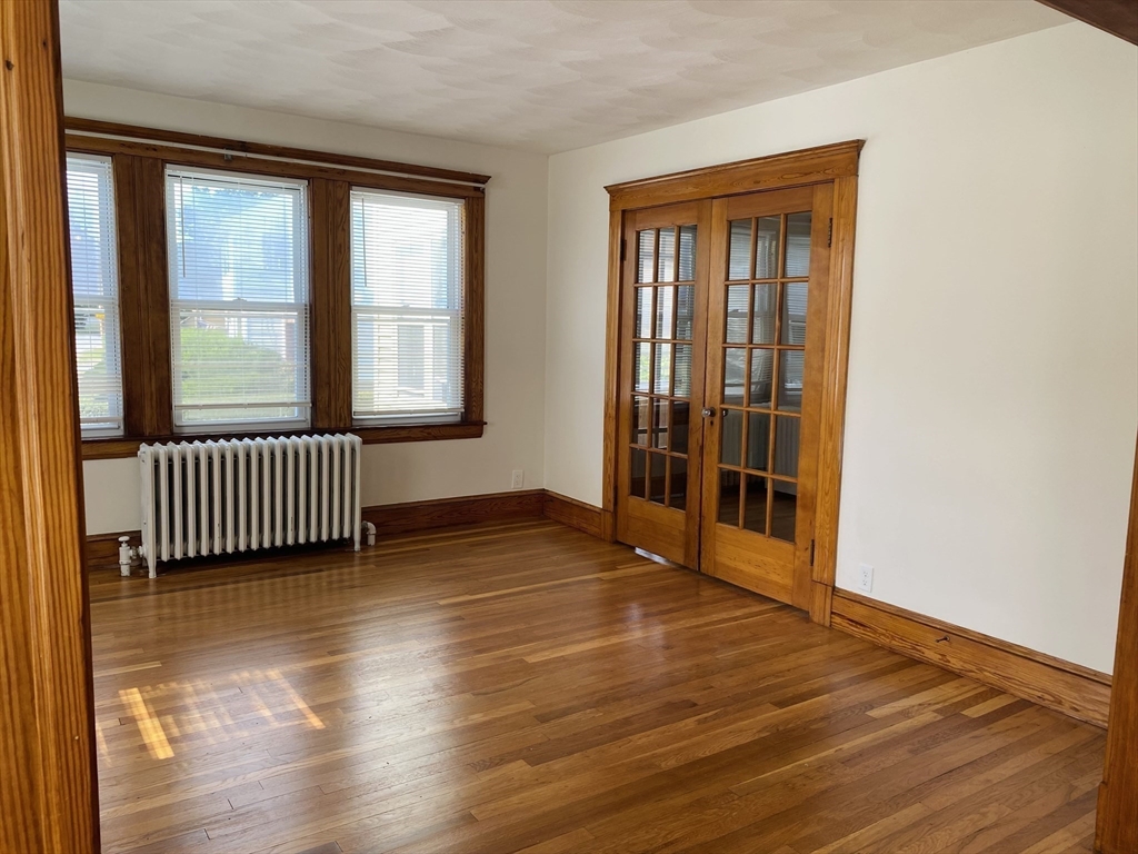 37 Walnut St # 1