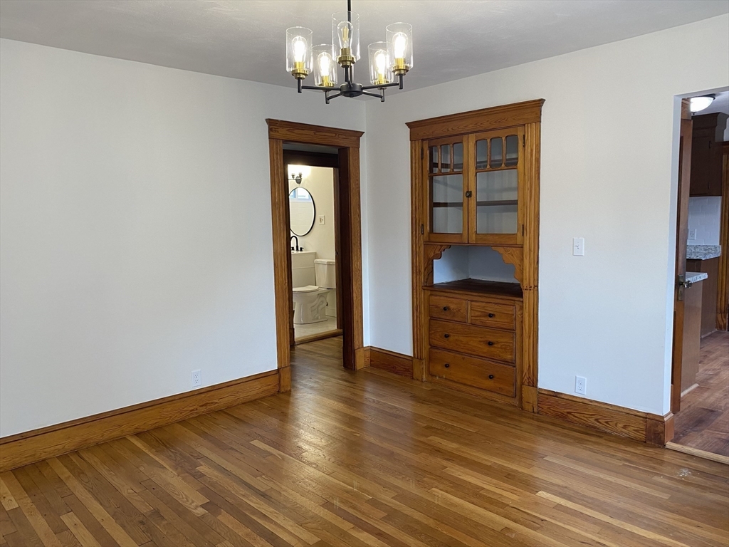 37 Walnut St # 1
