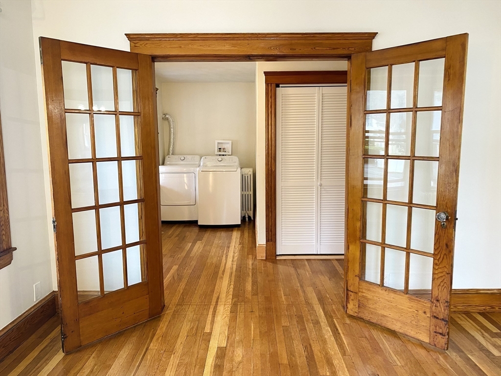 37 Walnut St # 1