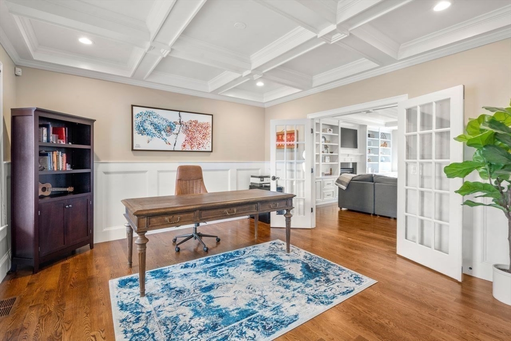 11 Briarwood Dr