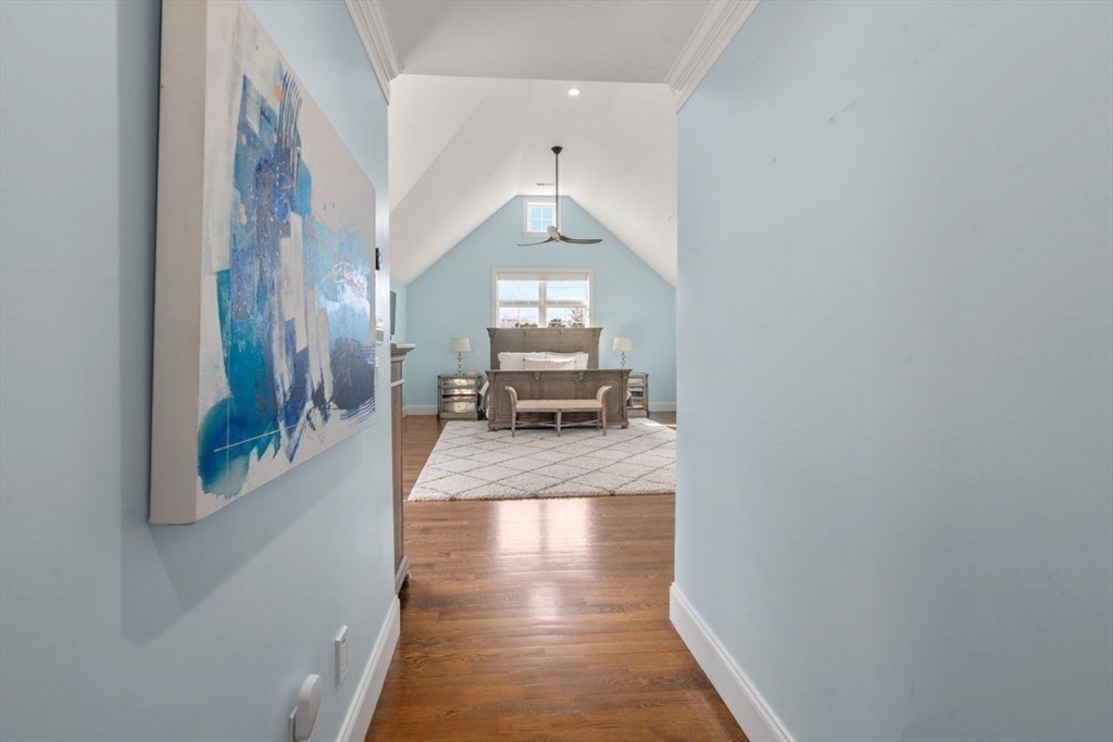 11 Briarwood Dr