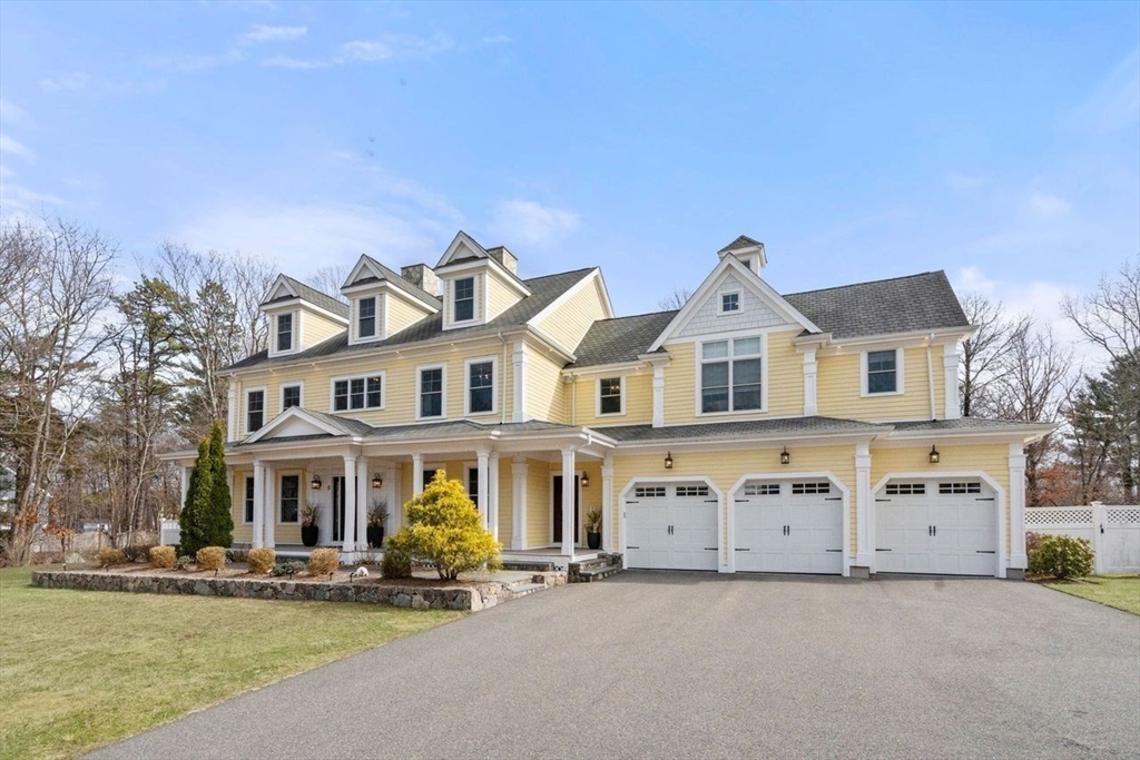 11 Briarwood Dr