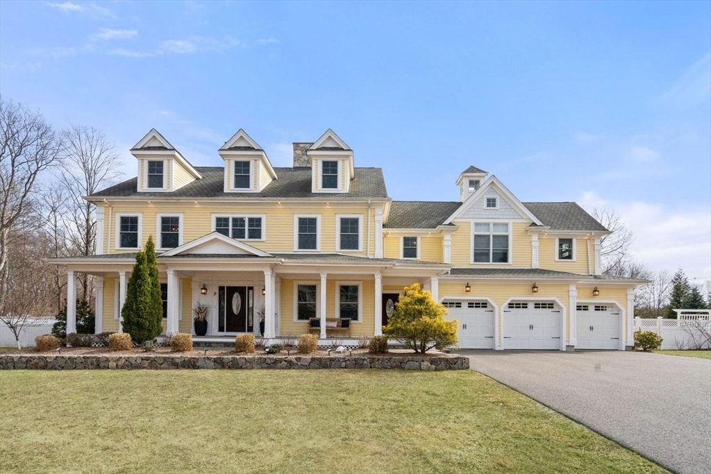 11 Briarwood Dr
