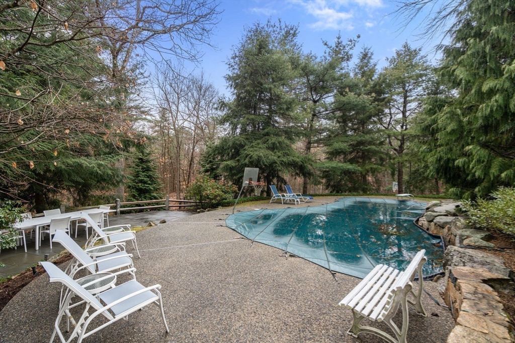 162 Far Reach Road