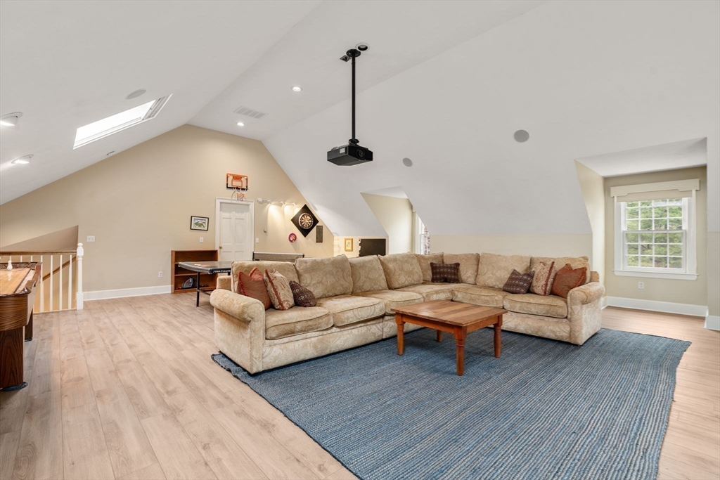 162 Far Reach Road